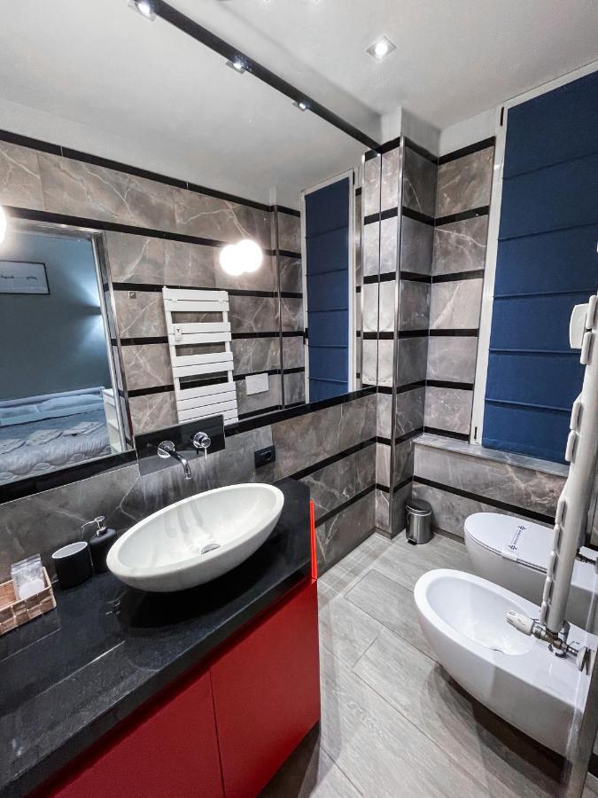 Bubi House Moscova Appartement Milaan Buitenkant foto
