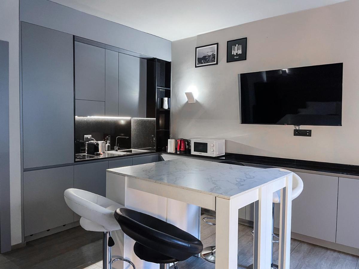 Bubi House Moscova Appartement Milaan Buitenkant foto