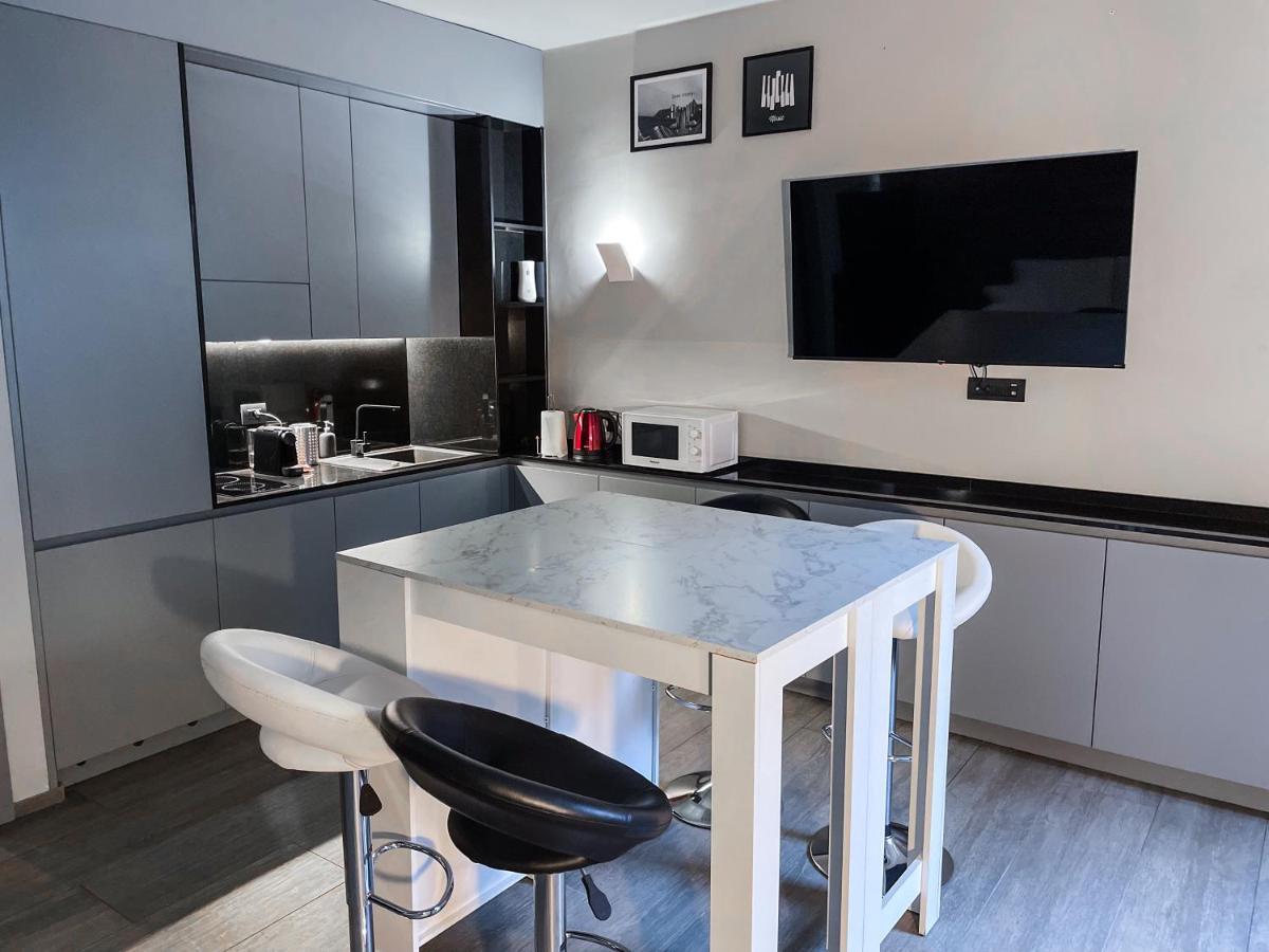 Bubi House Moscova Appartement Milaan Buitenkant foto