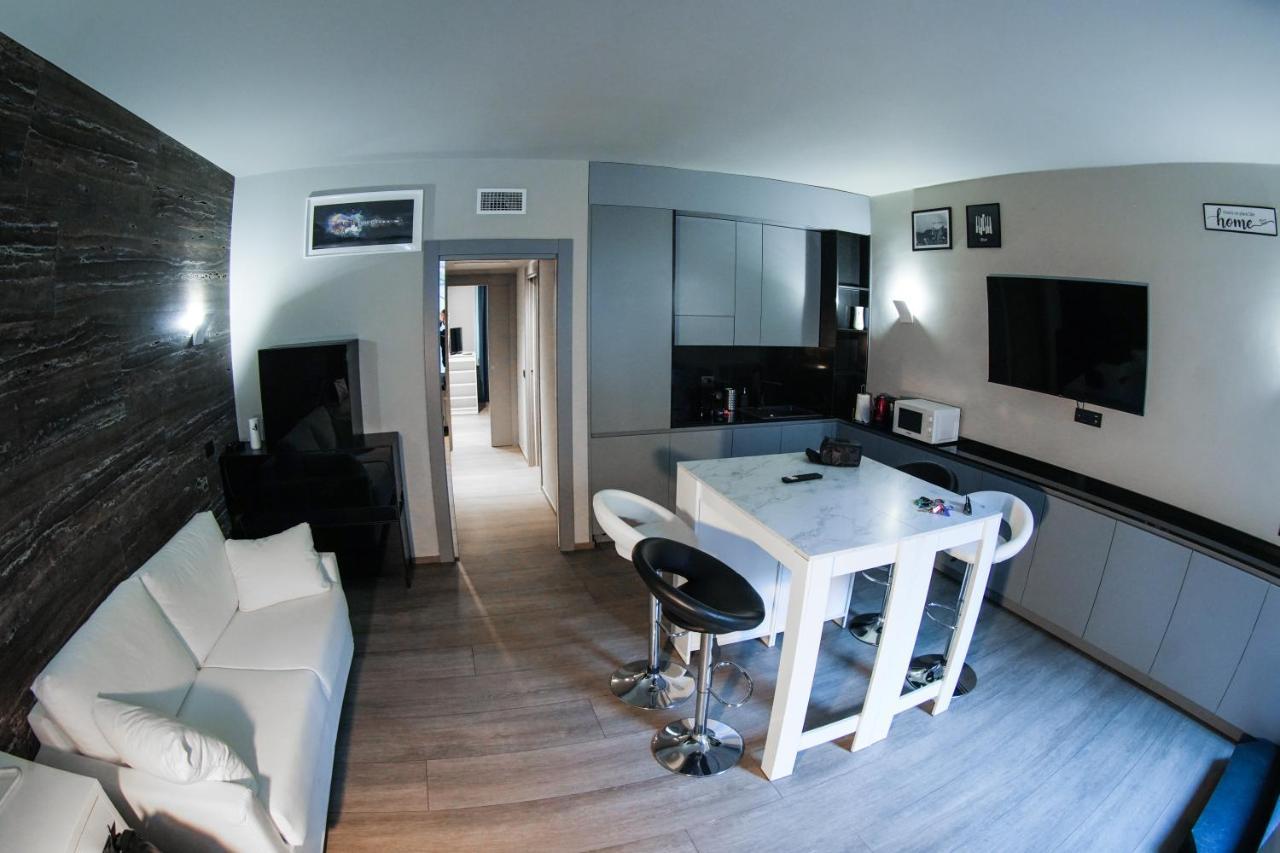 Bubi House Moscova Appartement Milaan Buitenkant foto